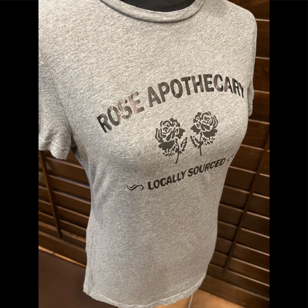 Shitt’s Creek Rose Apothecary short sleeve tee
